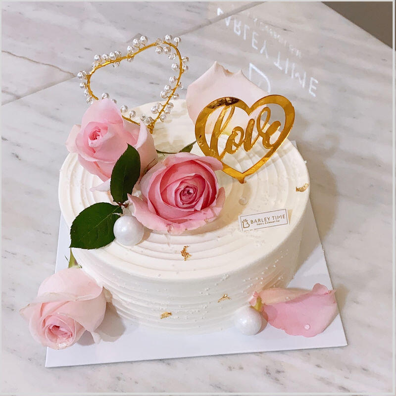 Fresh Floral Cake